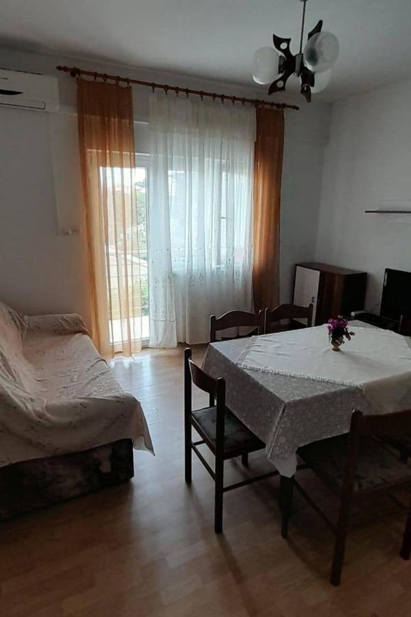 Apartments With A Parking Space Kampor, Rab - 4984 المظهر الخارجي الصورة