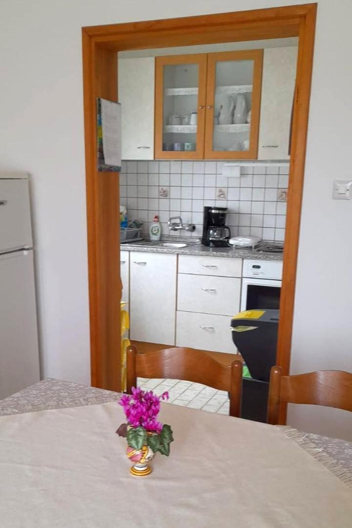 Apartments With A Parking Space Kampor, Rab - 4984 الغرفة الصورة